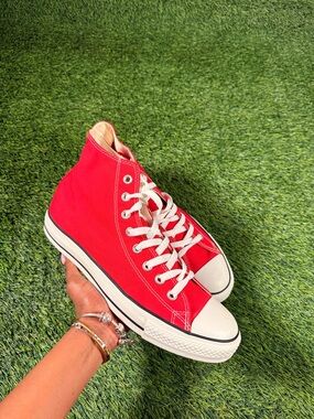 Converse Chuck Taylor All Star High Top Red Canvas Sneakers Men’s Size 10